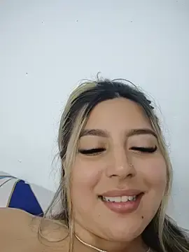 Sex Cam with CelesteBlaze_ - Stripchat