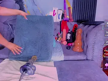 Free Porn Cam with dailly_hot - Stripchat