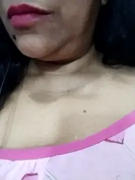 Best Webcam with tharu_sweet - Stripchat