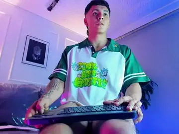 Live Sex Cam with Leo_santoro - Stripchat