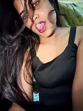Live Sex with cute_radhikaa - Stripchat