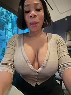 Free Live Porn with Belle___ - Stripchat