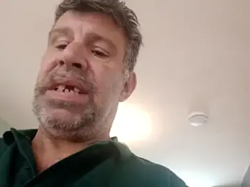 Live Sex Cam with stud2512 - Stripchat