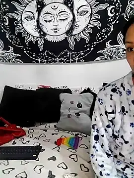 Best live sex cam show with emily_n_abby - Stripchat