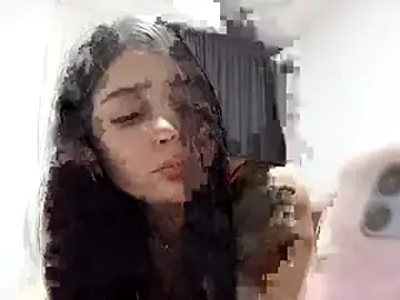 Watch Live Sex Cams with Sassygyrl - Stripchat