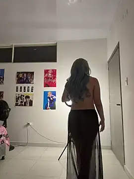 Watch Live Sex Cams with 18_salo - Stripchat