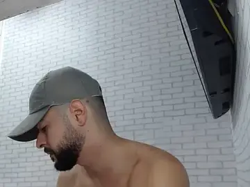 Free Live Porn with BombeiroHotx - Stripchat