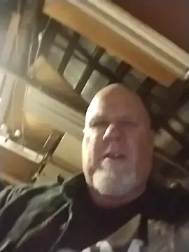 Sex Cam with Reddog833 - Stripchat