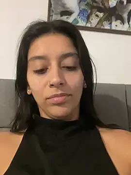 Nude Webcam with BrittanyDiaz - Stripchat