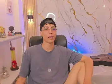 Best live sex cam show with Nikolay_Gregori - Stripchat