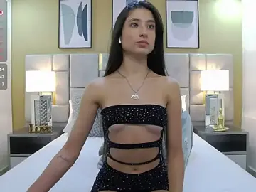 Free Porn Cam with Little_Amarantha - Stripchat