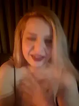 Sex Chat with TutkuEvi - Stripchat