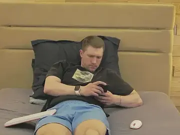 Adult Webcam with EthanPinkman - Stripchat