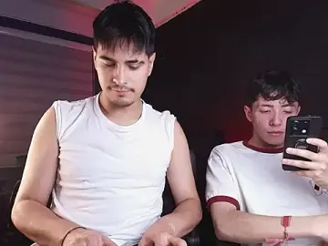 Free Porn Cam with thiago_rockwelll - Stripchat