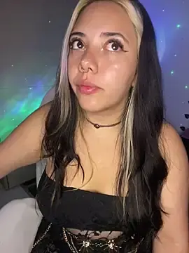 Watch Live Sex Cams with Paulette_Blanche - Stripchat