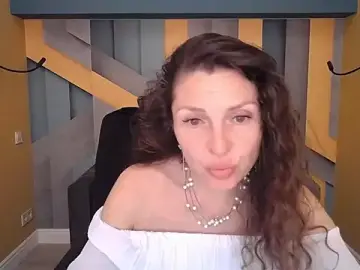 Nude Webcam with EllaLong - Stripchat