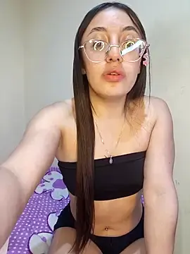 Live Sex Cam with StefaniaFoxx_ - Stripchat