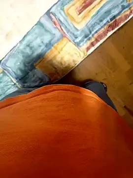 Live Sex Cam with mecaloco - Stripchat