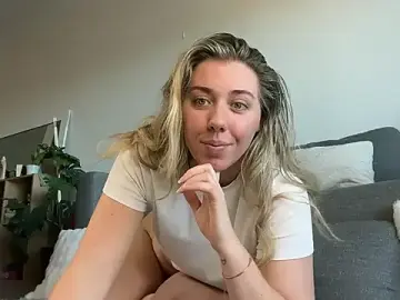 Live Sex Cam with Aussielulu - Stripchat