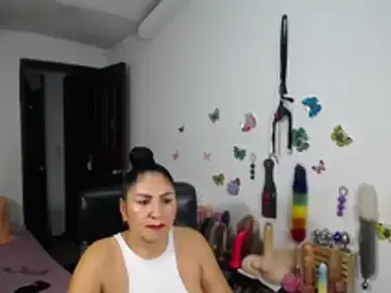Sex Cam with mature_bigboobs10 - Stripchat