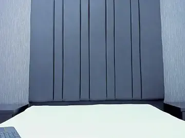 Adult Webcams with HENRY_GREEN2 - Stripchat