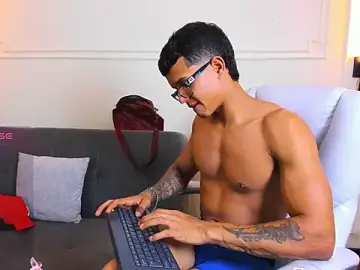 Nude Webcam with Paradise_boy_s - Stripchat