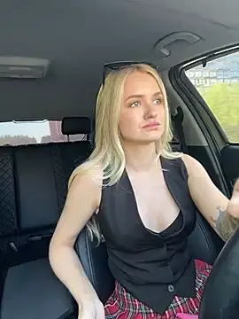 Live Sex Cam with Devill_Angel_ - Stripchat