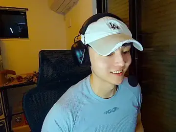 Best Webcam with Tkcqcc - Stripchat