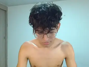Adult Webcams with noah_millerx - Stripchat