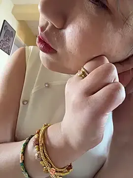 Watch Live Sex Cams with wy2026 - Stripchat