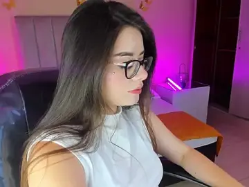 Nude Webcam with Charlotte_Olsen_ - Stripchat