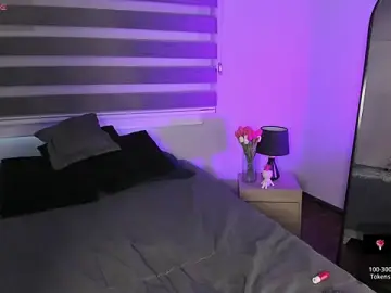 Best live sex cam show with MERIDA_TAYLOR - Stripchat