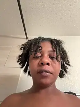 Watch Live Sex Cams with Ebony_Queeen - Stripchat