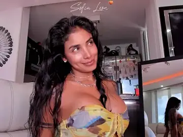 Best live sex cam show with sofiasexhot - Stripchat
