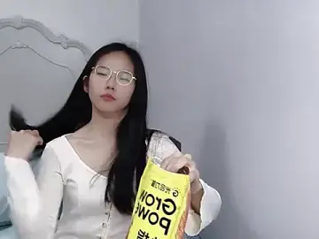 Adult Video Chat with MIAOMIAO-666 - Stripchat