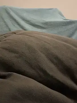 Best live sex cam show with StrokinSnowman - Stripchat