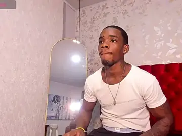 Free Porn Cam with aron_clark - Stripchat