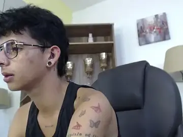 Sex Cam with Ibratxandy - Stripchat