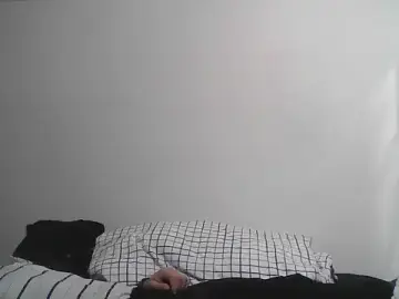 Sex Chat with Nicetomeetyoubb - Stripchat