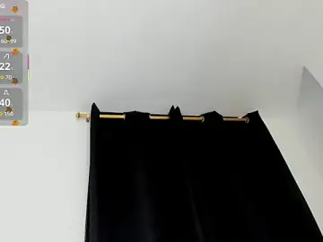 Live Sex with liily_moore - Stripchat