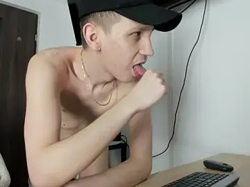 Adult Video Chat with zincky2006 - Stripchat