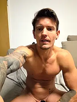 Best Webcam with Mystery_Mark - Stripchat