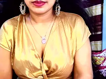 Free Porn Cam with Noor_Zarin - Stripchat