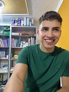 Adult Video Chat with AdrianRinaldi - Stripchat