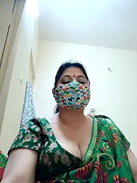 Best Webcam with Ratna-777 - Stripchat