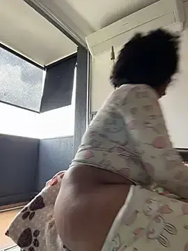 Nude Webcam with Rizos_hot_official - Stripchat