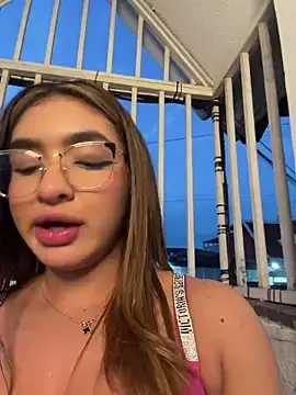 Adult Webcam with jenn_fit - Stripchat