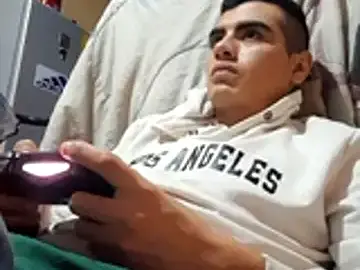 Adult Webcams with Ortiz3404 - Stripchat