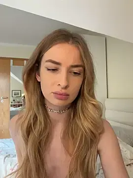 Adult Webcams with EvieEvans - Stripchat