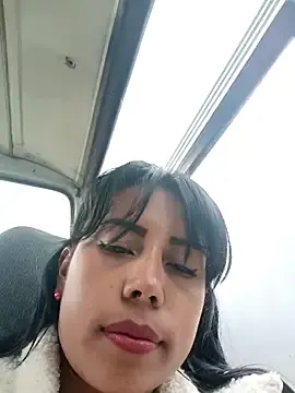 Free Live Porn with _andrea30 - Stripchat